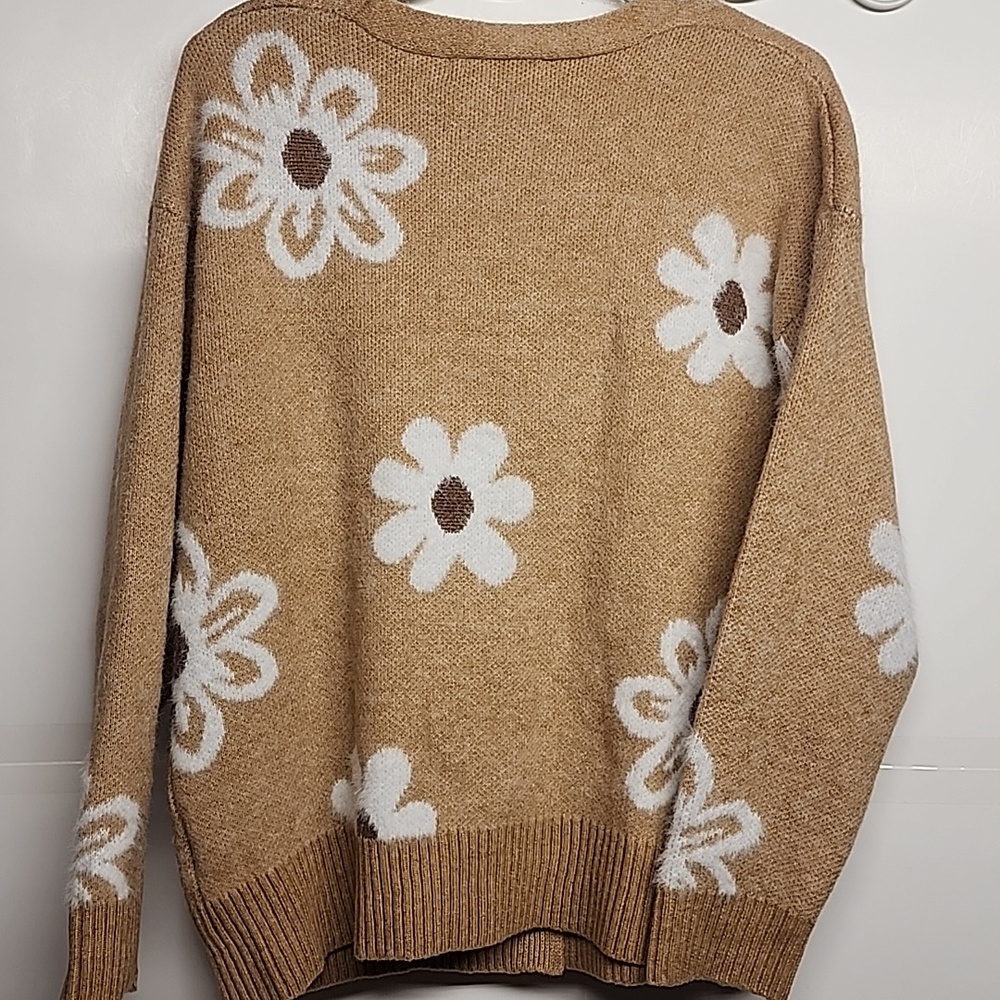 Dokotoo Tan & White Floral Button-down Cardigan Sweater Sz L Gardencore Adorable - Picture 5 of 10